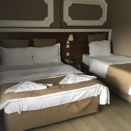 Akman Hotel Kusadası Esterno foto