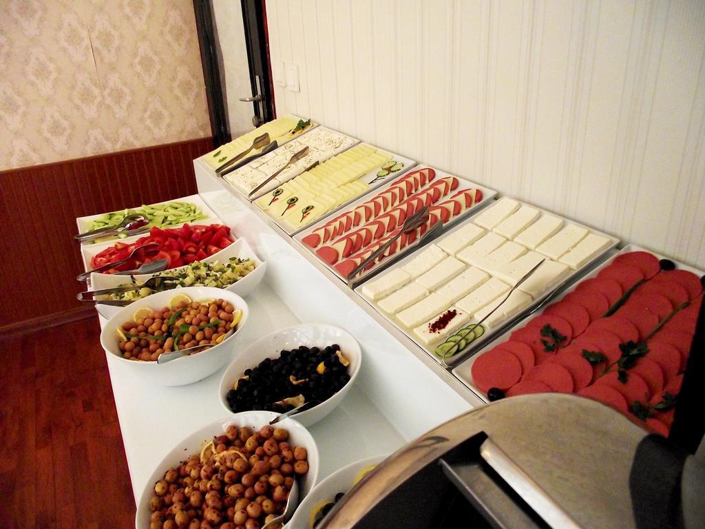 Akman Hotel Kusadası Esterno foto