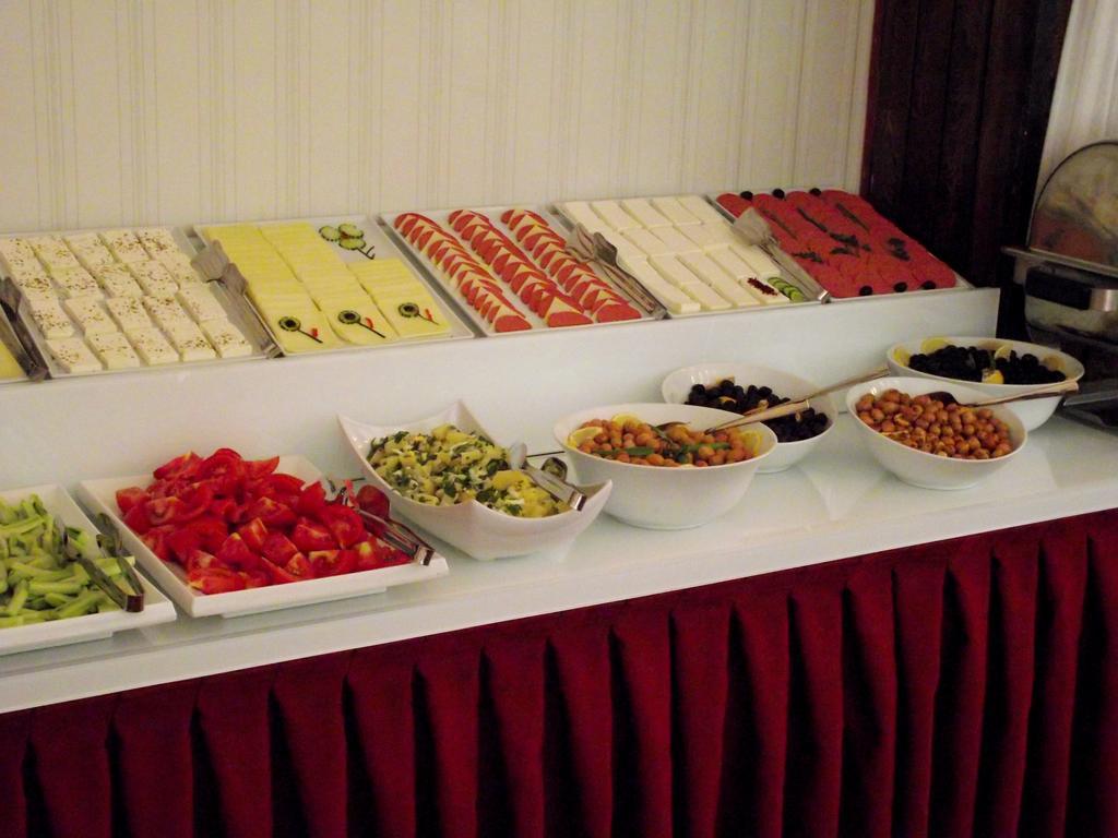 Akman Hotel Kusadası Esterno foto