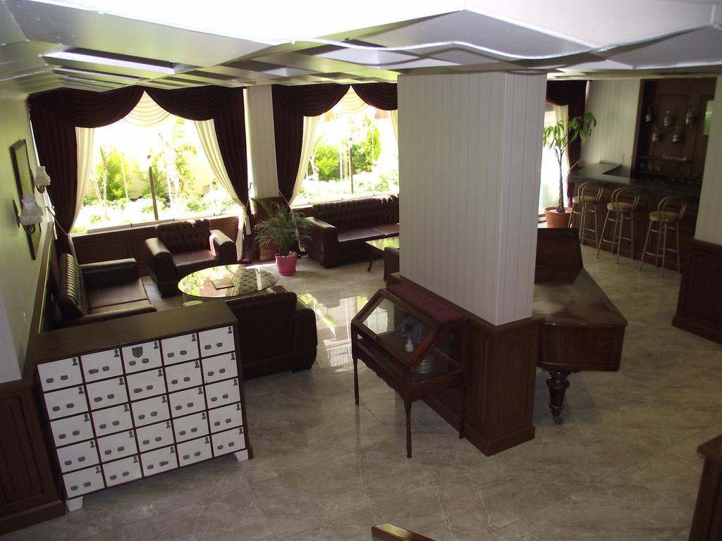 Akman Hotel Kusadası Esterno foto